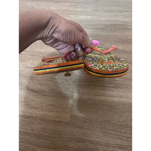 Vera Bradley Rio Orange Flower Print Flip Flops Sz 7.5 - Picture 2 of 11